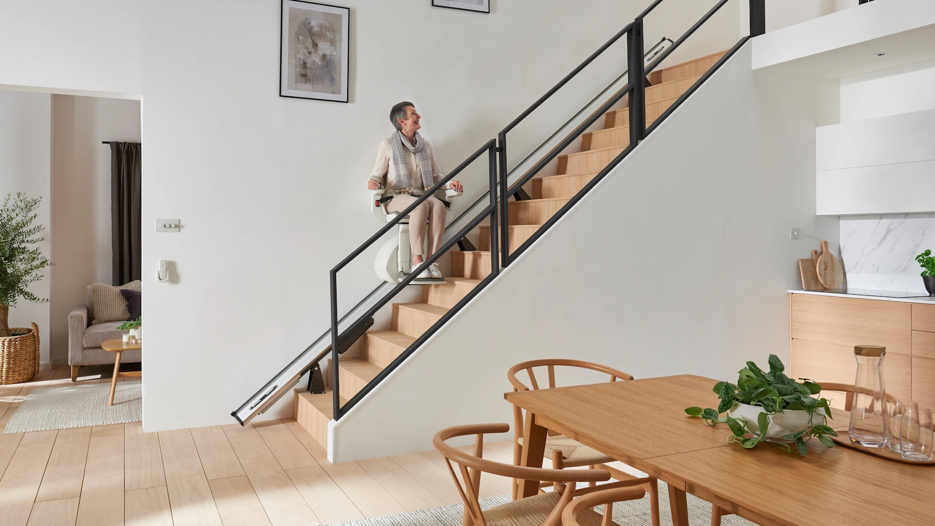 HomeGlide modern aluminium rail design
