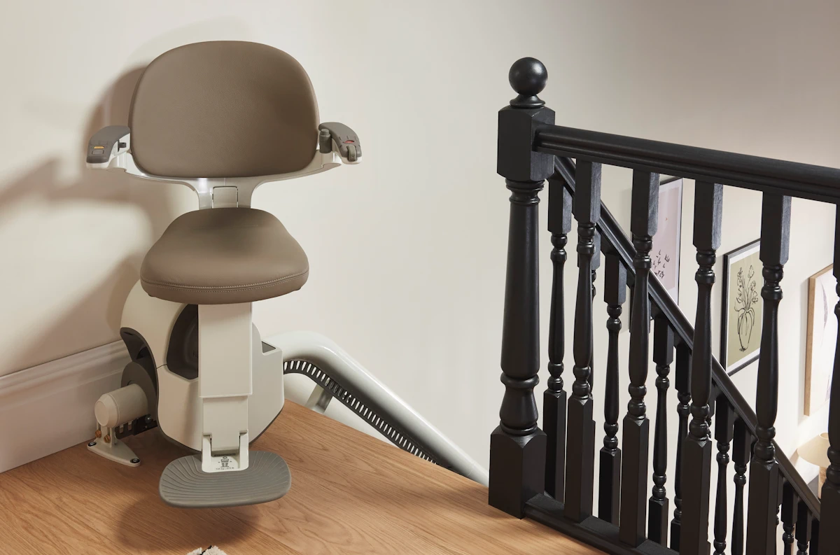Flow X stair lift moving position 5